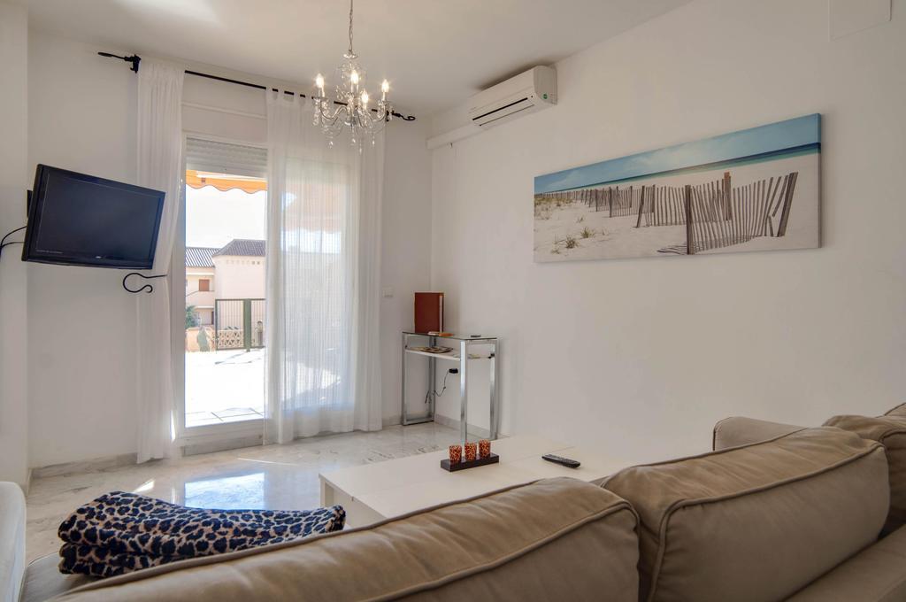 Apartamento Alta Loma With Bbq, Sea Views, Pool, Wifi Sleeps 6 Apartment Fuengirola Ngoại thất bức ảnh