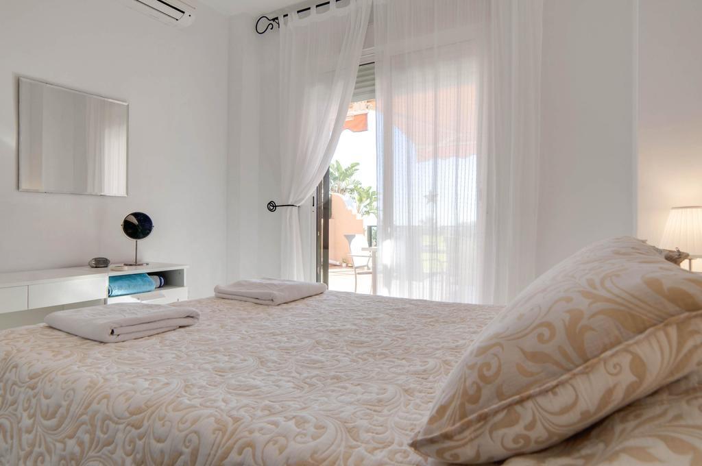 Apartamento Alta Loma With Bbq, Sea Views, Pool, Wifi Sleeps 6 Apartment Fuengirola Ngoại thất bức ảnh
